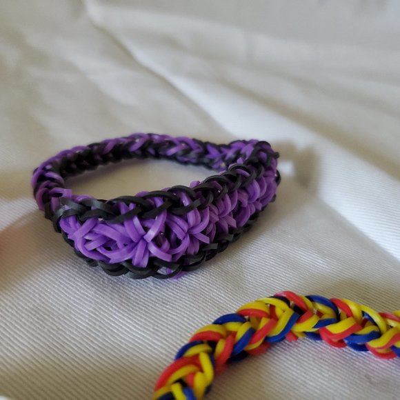 Handmade Marvel Inspired Loom Bracelet Set/New - Picture 14 of 15